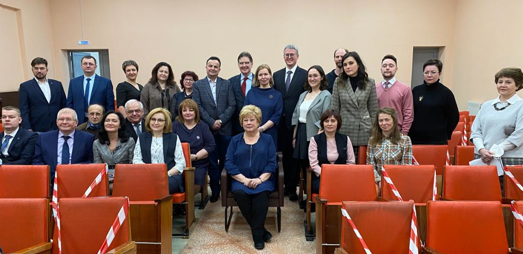 meeting_with_governor